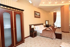 Spring Hotel