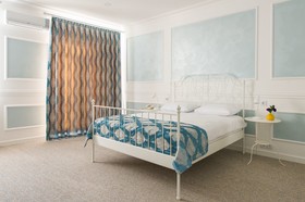 Two Seasons Boutique Hotel