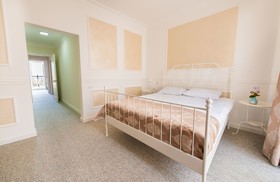 Two Seasons Boutique Hotel