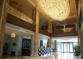 Agsaray Deluxe Hotel