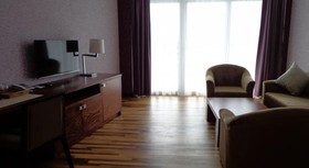 Agsaray Deluxe Hotel