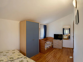 Hunters House