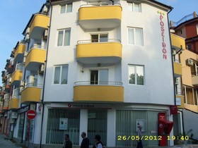 Poseidon Family Hotel