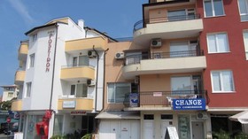 Poseidon Family Hotel