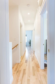 Aurora Deluxe Vacation Guest House