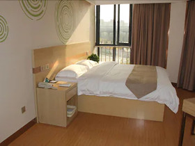 GreenTree Inn Shanghai Minhang District Beiqiao Subway Station Express Hotel