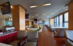 Holiday Inn Express Shanghai Nanhuizui