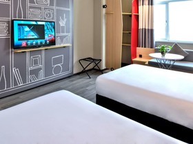 Ibis Shanghai New Hongqiao Hotel