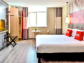 Ibis Shanghai New Hongqiao Hotel