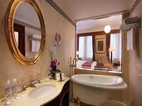 Park Hotel