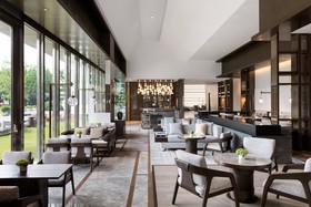 JW Marriott Marquis Hotel Shanghai Pudong