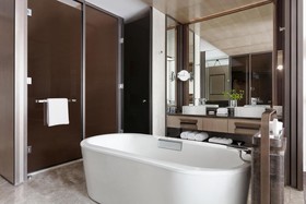 JW Marriott Marquis Hotel Shanghai Pudong