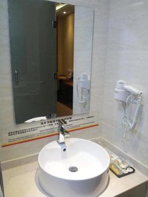 Super 8 Hotel