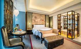 Wanda Reign on the Bund