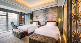 Wanda Reign on the Bund