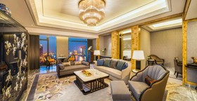 Wanda Reign on the Bund