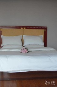 Fenglaiyi Business Hotel