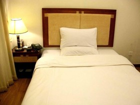 Fenglaiyi Business Hotel