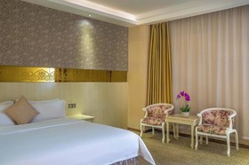 Jinyatai Business Hotel - Jiahe Branch