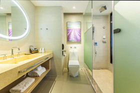 Lavande Hotel Wenchong Branch
