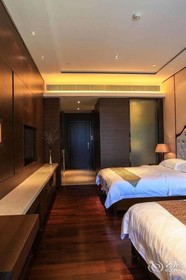 Lunkai International Hotel
