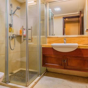 Ruide Linjiang Shangpin Apartment