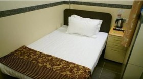 Kingland Apartments