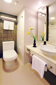 Silka Seaview Hotel
