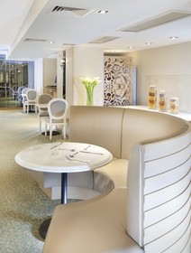 Silka Seaview Hotel