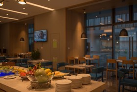 Holiday Inn Express Shenzhen Songgang