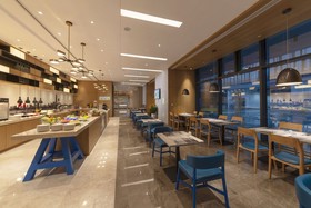 Holiday Inn Express Shenzhen Songgang