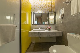 Holiday Inn Express Shenzhen Songgang