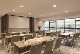 Hyatt Place Shenzhen Airport