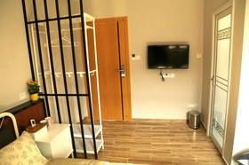 Jiaochangwei Fengchao Guesthouse