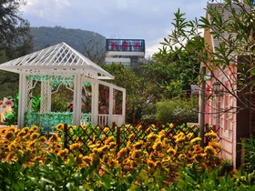 Shenzhen Xichong Yuerongwan Workers Resort