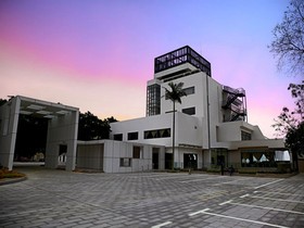 Shenzhen Xichong Yuerongwan Workers Resort