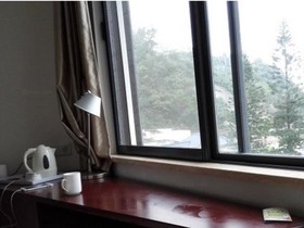Shenzhen Xichong Yuerongwan Workers Resort