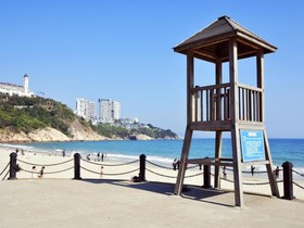 Shenzhen Xichong Yuerongwan Workers Resort