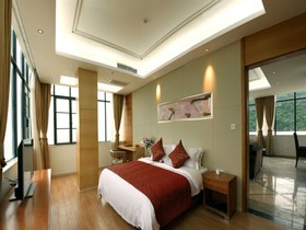Shenzhen Xichong Yuerongwan Workers Resort