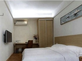 Shenzhen Xichong Yuerongwan Workers Resort