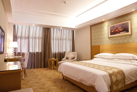 Vienna Hotel Banxuegang Road