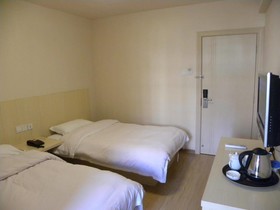 Ge Er Man Hotel