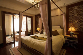 Ocean Spring Grand Metropark Hotel