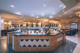 Iberostar Laguna Azul by Jet Tours