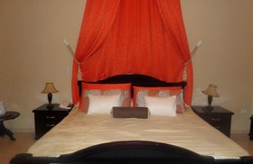 Hotel E La Avellaneda