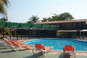 Hotel Oasis