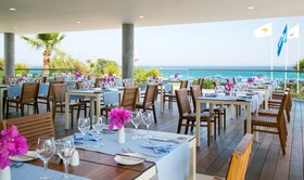 Asterias Beach Hotel