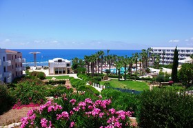 St. George Beach Hotel & Spa Resort