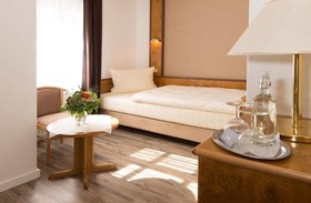 Piazza Hotel Restaurant