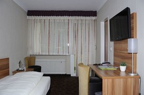 Schlangenbader Hof